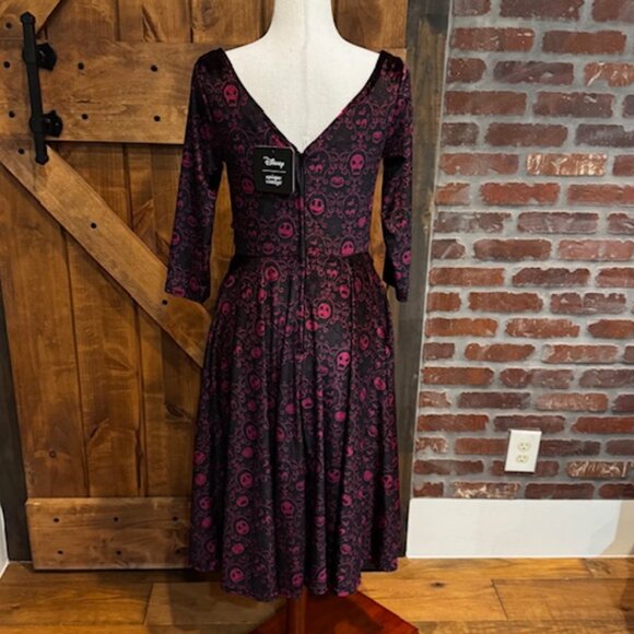 Disney Gothic Nightmare Before Christmas Skull Swing Dress Size Medium NWT - Picture 3 of 9